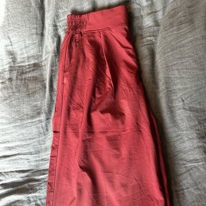 Athleta wide leg maroon pants